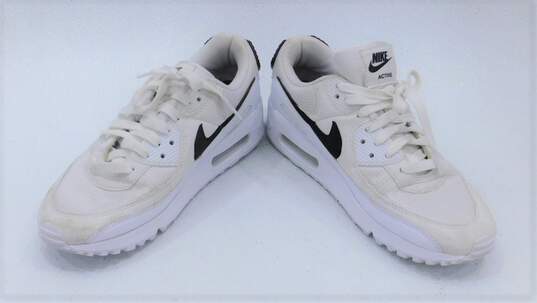 Nike Air Max 90 Black & White Athletic Sneaker Women's Size 9.5 US image number 1
