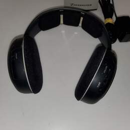 Untested Over-The-Ear Headphones HDR 120 P/R