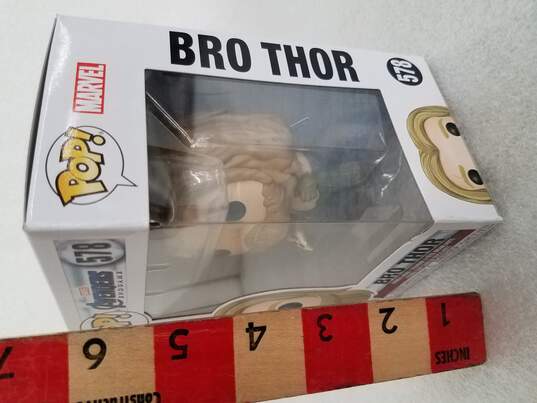 Funko Pop! Marvel Avengers Endgame Bro Thor 578 Bobble-Head Figure image number 2