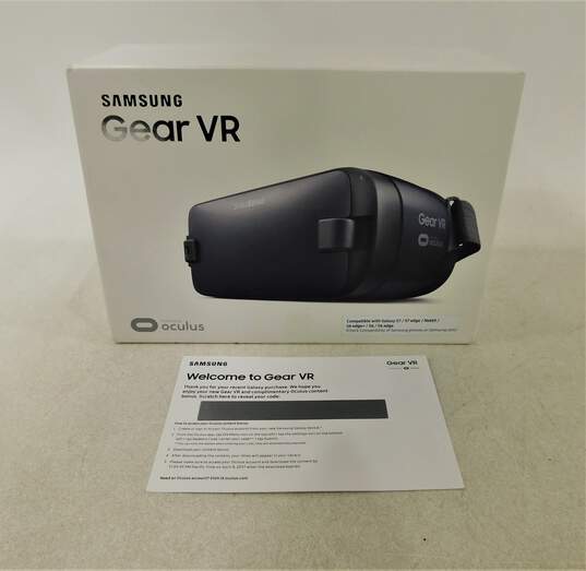 Buy the Samsung Gear Oculus VR Headset SM-R 323 For S7 Edge Note 5 NIB | GoodwillFinds