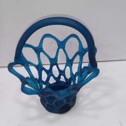 Cobalt Blue Lattice Glass Basket Figurine alternative image
