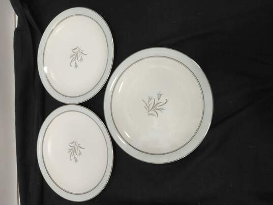 9pc Set of Assorted Bluebell Dishware image number 2