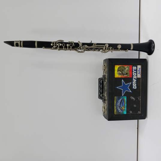 Artley B-Flat Clarinet In Case image number 2
