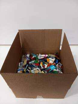 Lot of 7lbs of Assorted Building Blocks