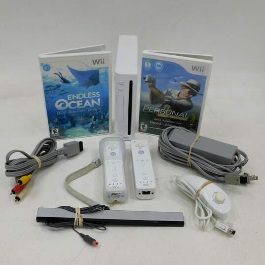 Nintendo Wii w/ 2 Games and 2 Controllers image number 1