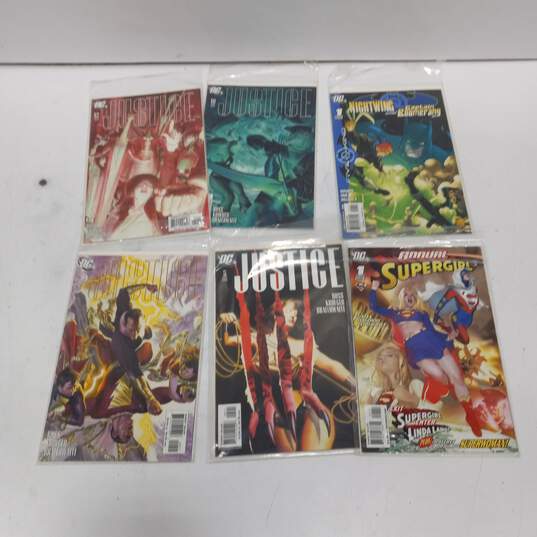 Bundle of Assorted Comic Books image number 6