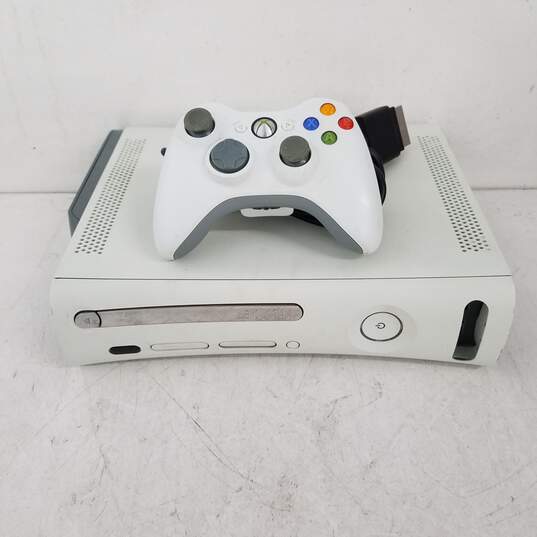 Xbox 360 Fat 20GB Console Bundle Controller & Games #8 image number 2