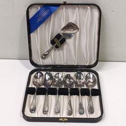 Thomas Turner Silver Plate Spoons W/ Case Set of 7