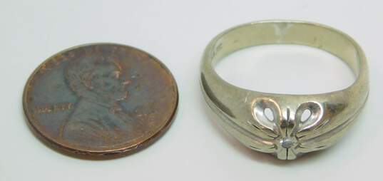 Vintage 10K White Gold Diamond Accent Ring 3.9g image number 6