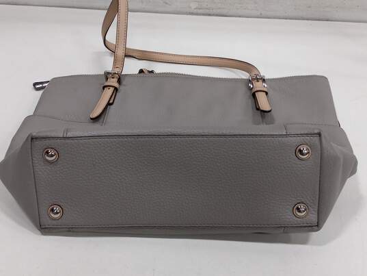 Michael Kors Grey Leather Tote Shoulder Bag image number 4