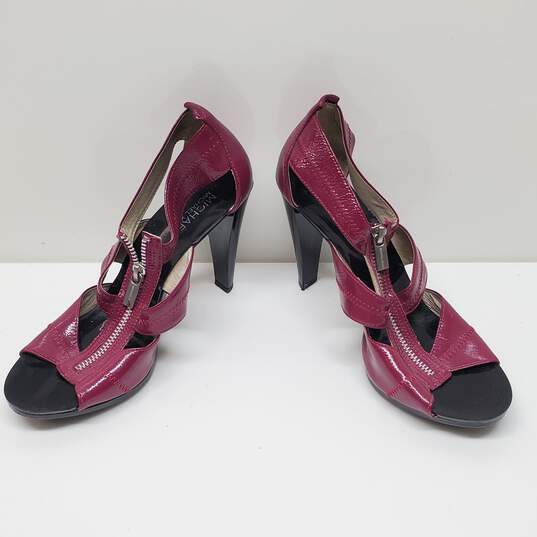 Wm Michael Kors Berkley Strappy Leather W/Front Zip Heels Shoes Sz 9M image number 1
