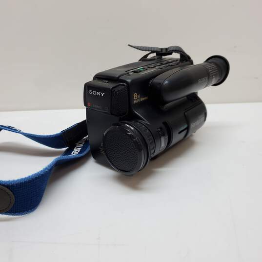 Sony Handycam Video 8 – CCD TR7