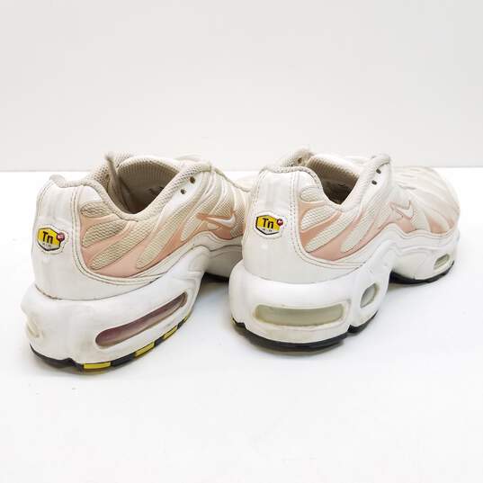 Nike Air Max Plus GS White Metallic Red Bronze Shoes Size 5Y Women's Size 6.5 image number 4