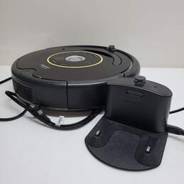iRobot Roomba 650 Vacuum Cleaner Robot w Charging Dock (Untested) alternative image
