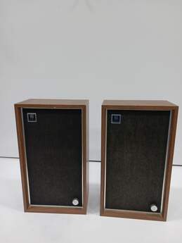 Pair of Magnavox Model SD2500WA22 Book Shelf Speakers