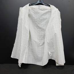 Brooks Brothers Soho Fit Men's Dress Shirt Size 16.5/37 - NWT