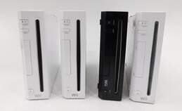 4 Nintendo Wii Consoles For Parts & Repair