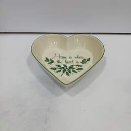 Lenox "Home is Where the Heart is" Beige Ceramic Holiday Dish