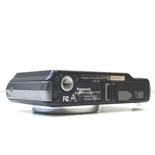Panasonic Lumix DMC-FH20 14.1MP Compact Digital Camera image number 6