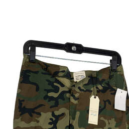 NWT Womens Green Camouflage Standard Surplus Straight Cargo Pants Size 25 alternative image