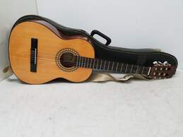 Monterey MC-601 Acoustic Guitar With Case