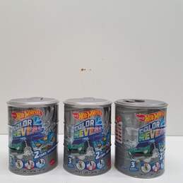 Lot of 5 Hot Wheels Color Reveal Color Shifting Cars alternative image