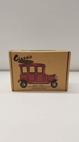 1995 May Dept Store Classic Collectibles 1930's Cast Iron Town Sedan Reproduction IOB