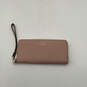 Womens Pink Leather Credit Card Holder Classic Zip Around Wristlet Wallet image number 1