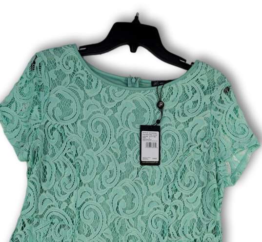 NWT Womens Green Lace Round Neck Back Zip Peplum Blouse Top Size Large image number 3