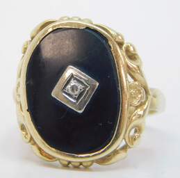 Vintage 10k Yellow Gold Scrolled Onyx Centered Diamond Accent Ring 3.2g alternative image
