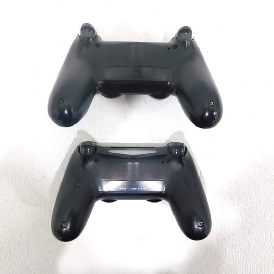 4 Used Sony Dualshock 4 Controllers image number 3