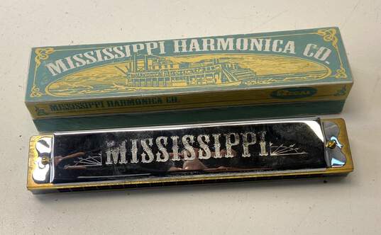 Assorted Harmonica Bundle Lot of 5 Hohner Mississippi image number 3