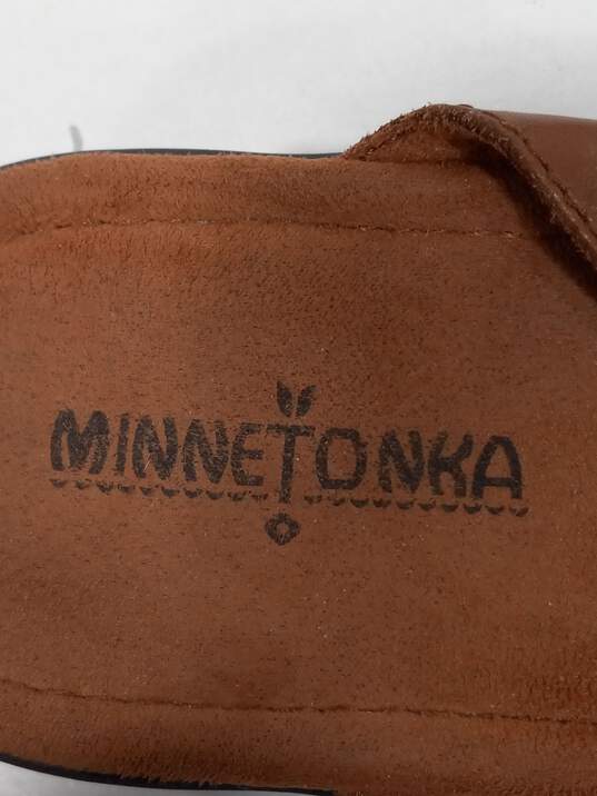 Minnetonka USA 10 Brown Women's Leather Sandles image number 7