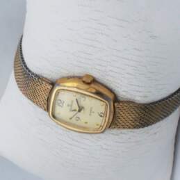Vintage Helbros Gold Tone Quartz Watch NOT RUNNING alternative image