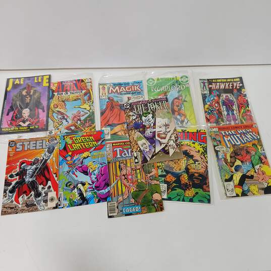 Bundle Of 11 Assorted Super Hero Comic Books image number 1