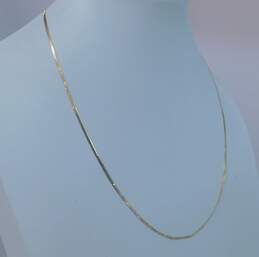 14K Yellow Gold Herringbone Chain Necklace for Repair 1.9g alternative image
