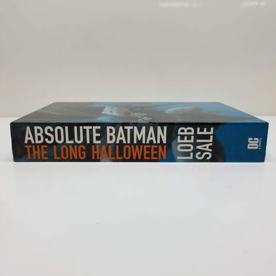 Absolute Batman: The Long Halloween Book By Jeph Loeb & Tim Sale DC Comics Hardcover image number 5