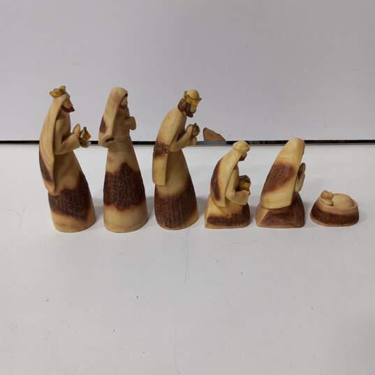Bundle of Wooden Nativity Scene Display Figurines image number 3