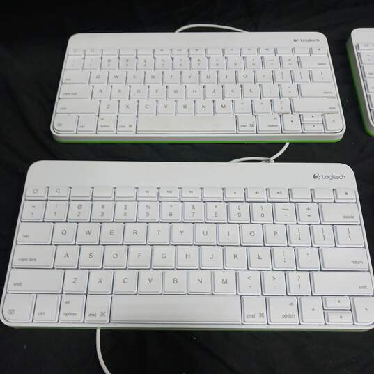 Lot of Logitech Keyboards for iPad image number 3