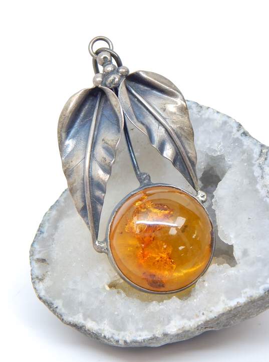 Artisan 925 Amber Cabochon Circle & Textured Leaves Pendant Chain Necklace image number 3