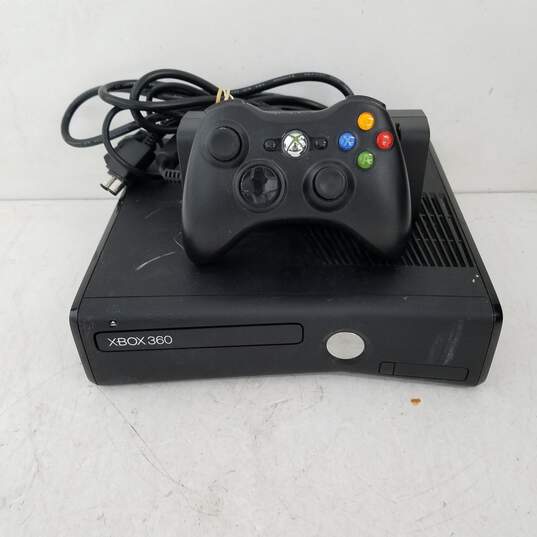 Microsoft Xbox 360 Slim 4GB Console Bundle Controller & Games #3 image number 2