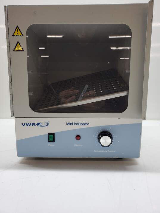 VWR Mini Incubator image number 2