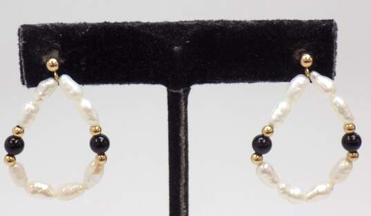 14K Yellow Gold Faux Pearl & Onyx Earrings 2.5g image number 1