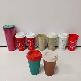 Bundle of 9 Assorted Starbucks Plastic Cups w/ Lids alternative image
