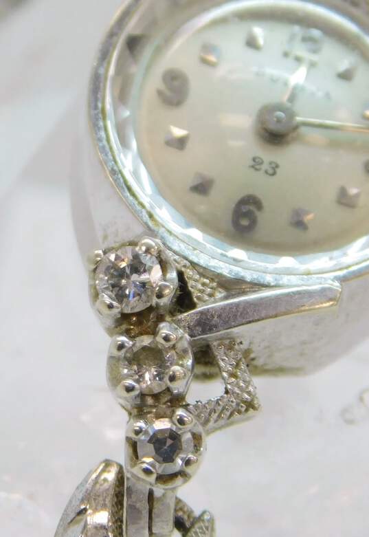 Vintage 14K White Gold 0.20 CTTW Diamond Case Bulova 23 Jewel Ladies Watch 13.6g image number 2