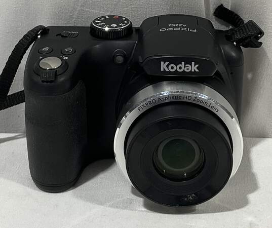 Buy the Kodak PIXPRO AZ252 Digital Camera