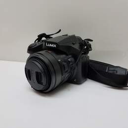Panasonic Lumix DMC-FZ300 Digital Camera & Leica 25-600mm f/2.8 Lens