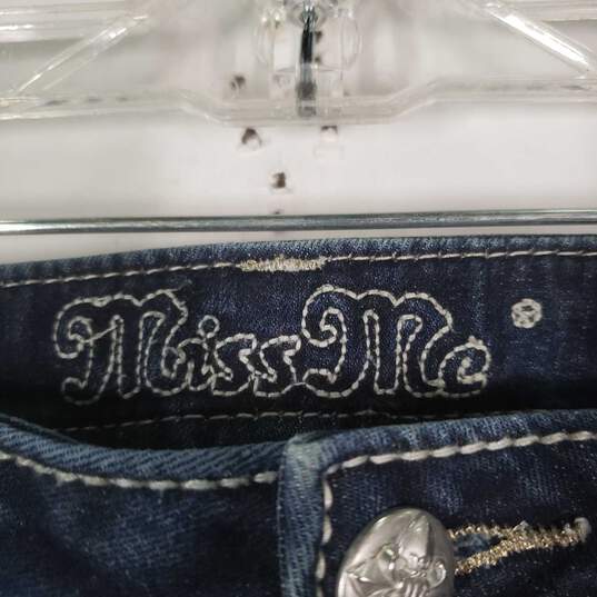 Womens Regular Fit Medium Wash 5 Pocket Design Denim Bootcut Jeans Size 31 image number 3