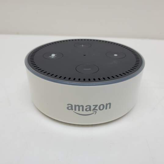 Amazon Echo Dot Model RS03QR White image number 1
