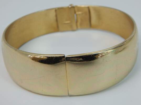 Vintage Whiting & Davis Gold Tone Hinged Bracelet 39.1g image number 5